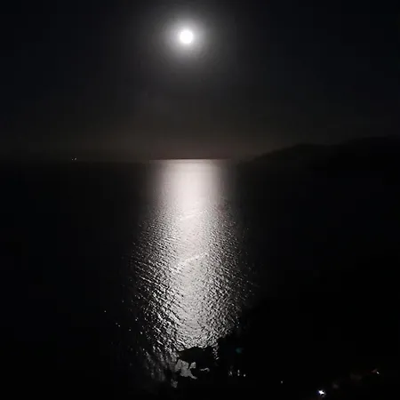 Sol Y Luna - Isla Del Sol Comunidad Yumani Exterior foto